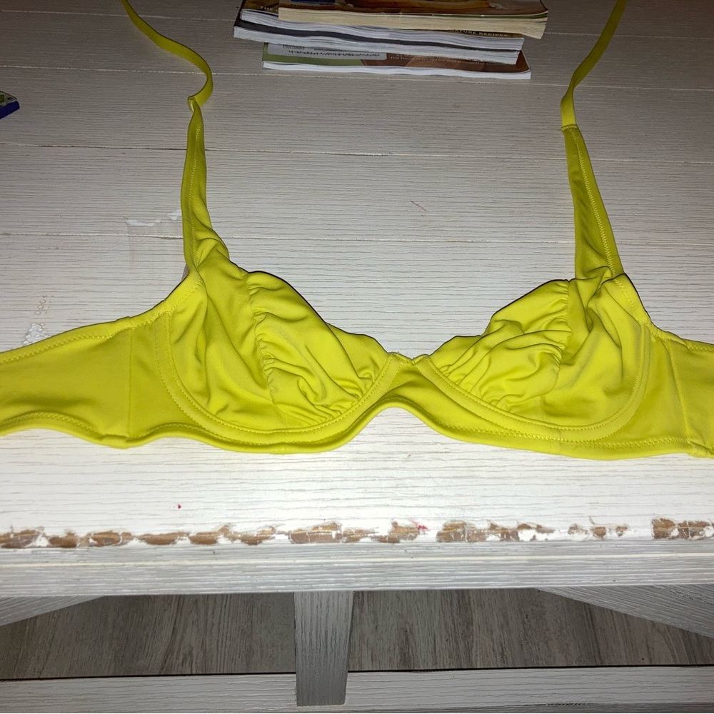 Chartreuse womens bathing suit top size 34b shade and shoe